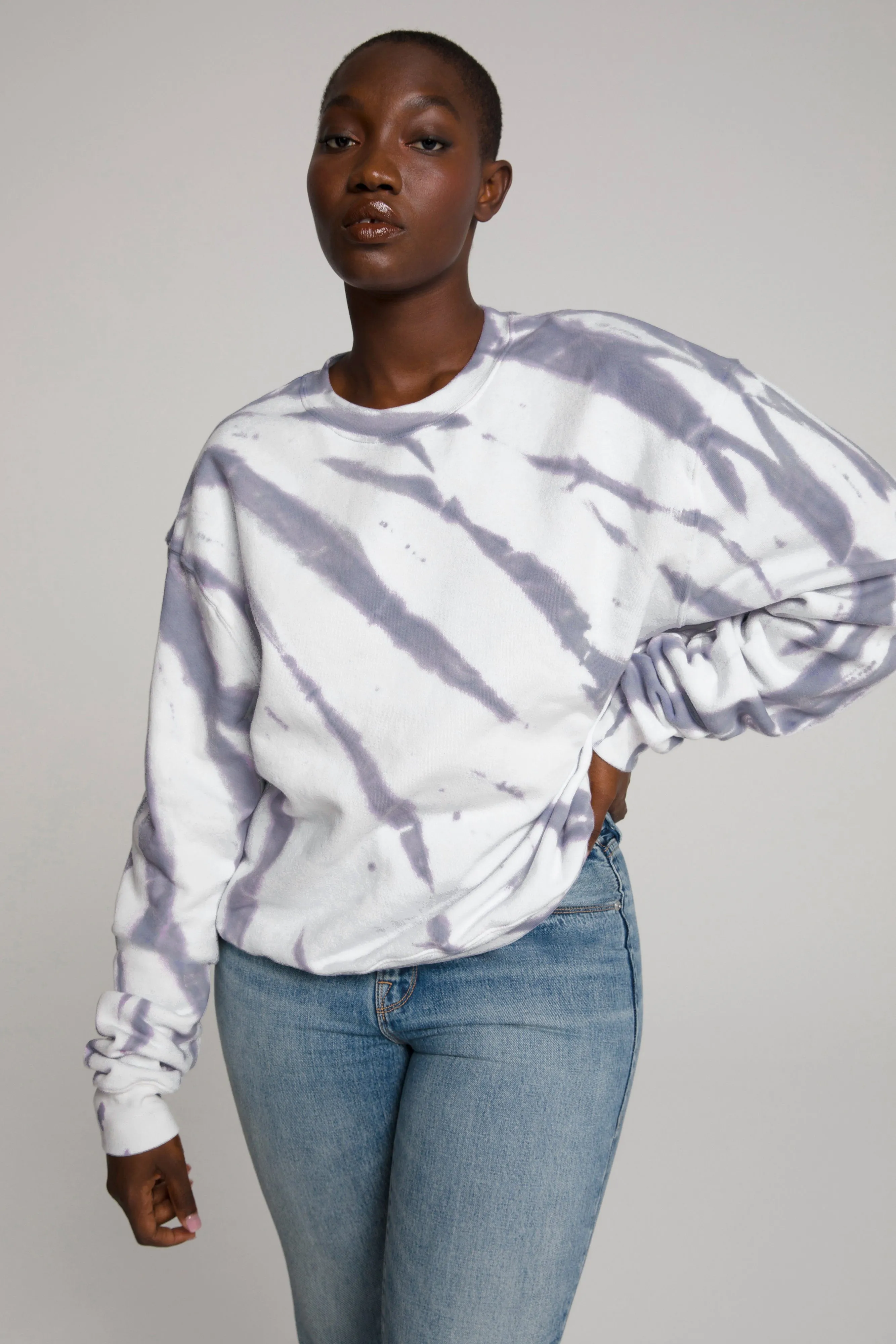 BOYFRIEND SWEATSHIRT | LILAC TIE DYE001