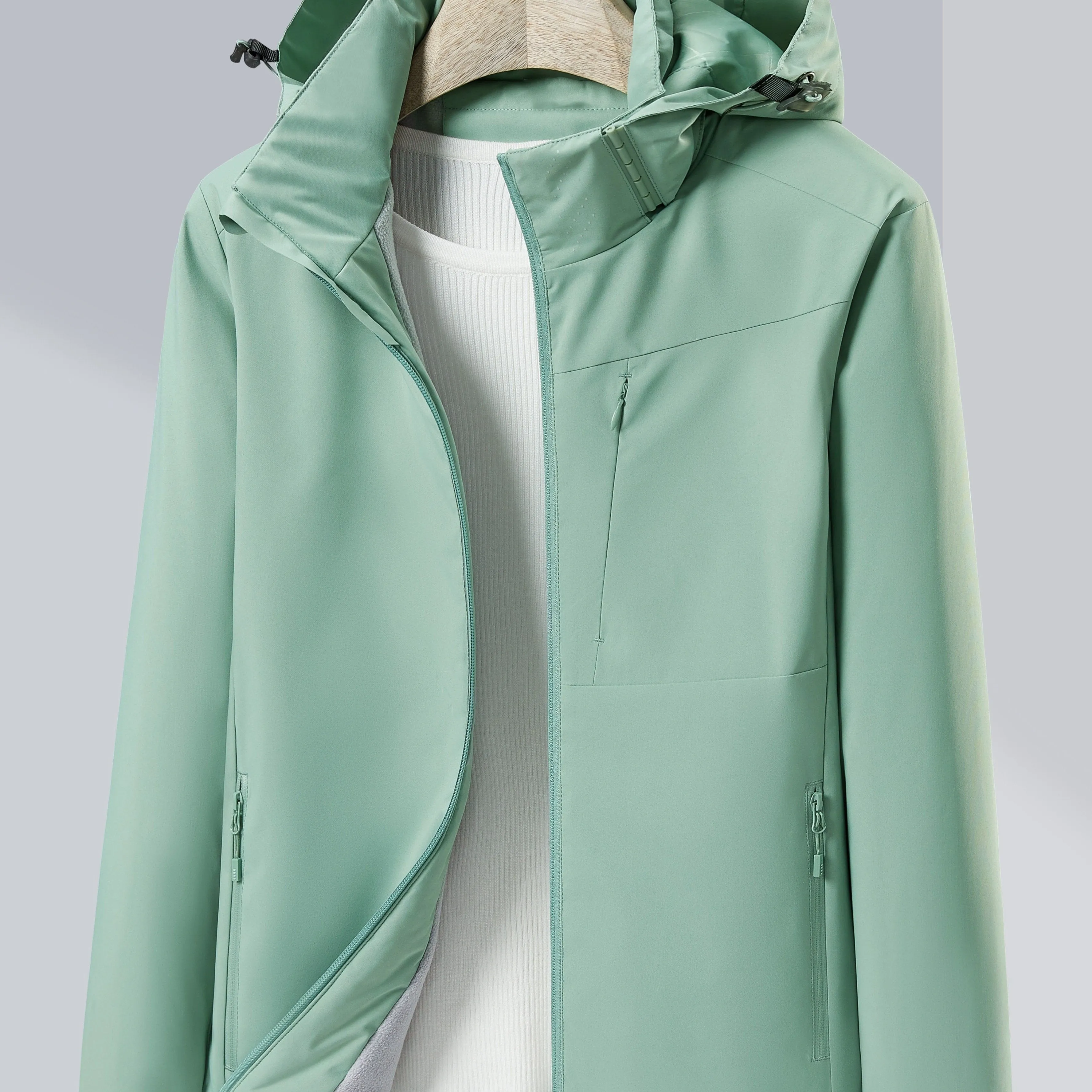 Evelien | Windproof and waterproof outdoor jacket with polar fleece lining and hood