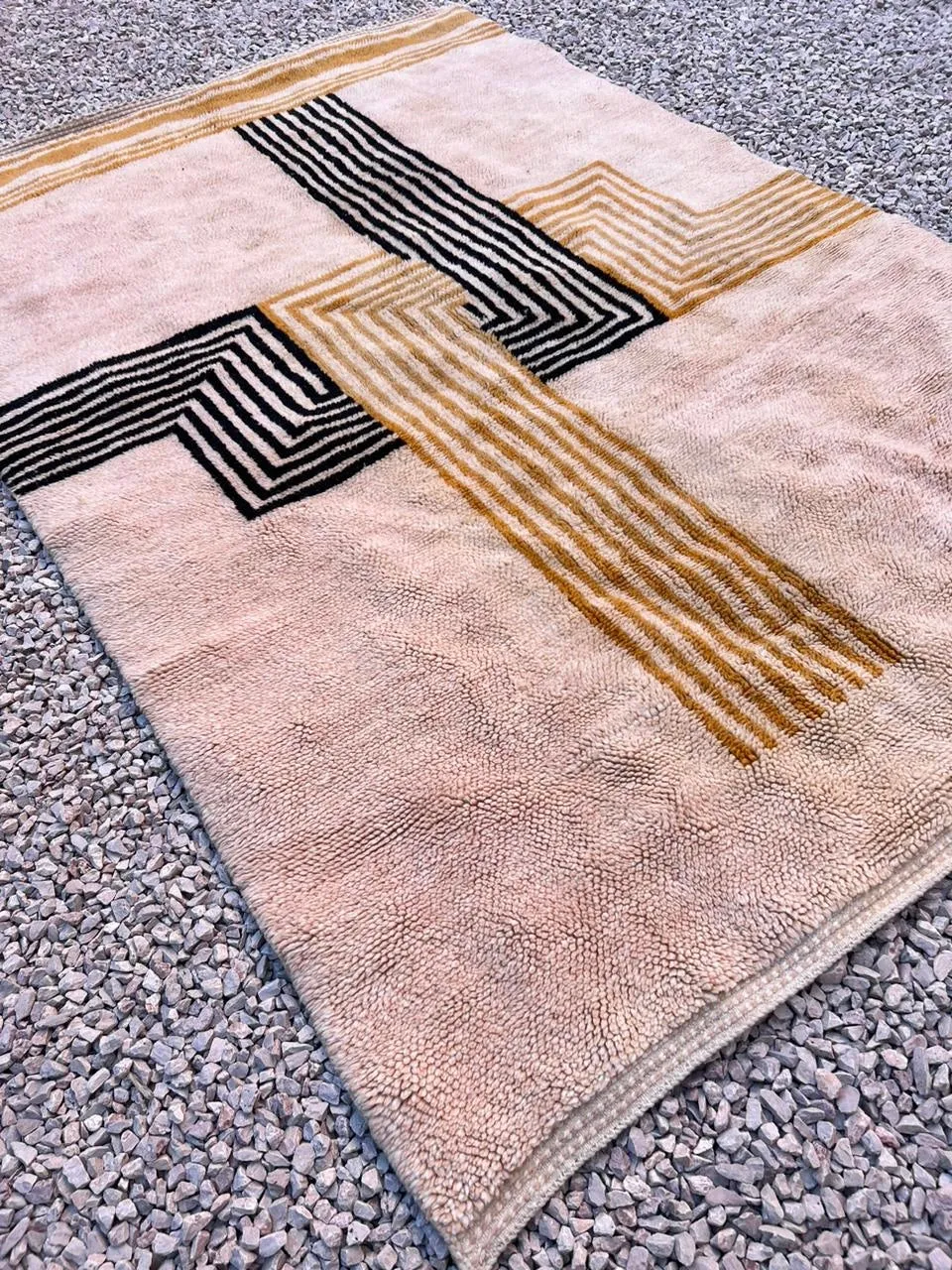 Mrirt Beni Ourain Rug “LEYA” 8’ 5” x 5’ 8”