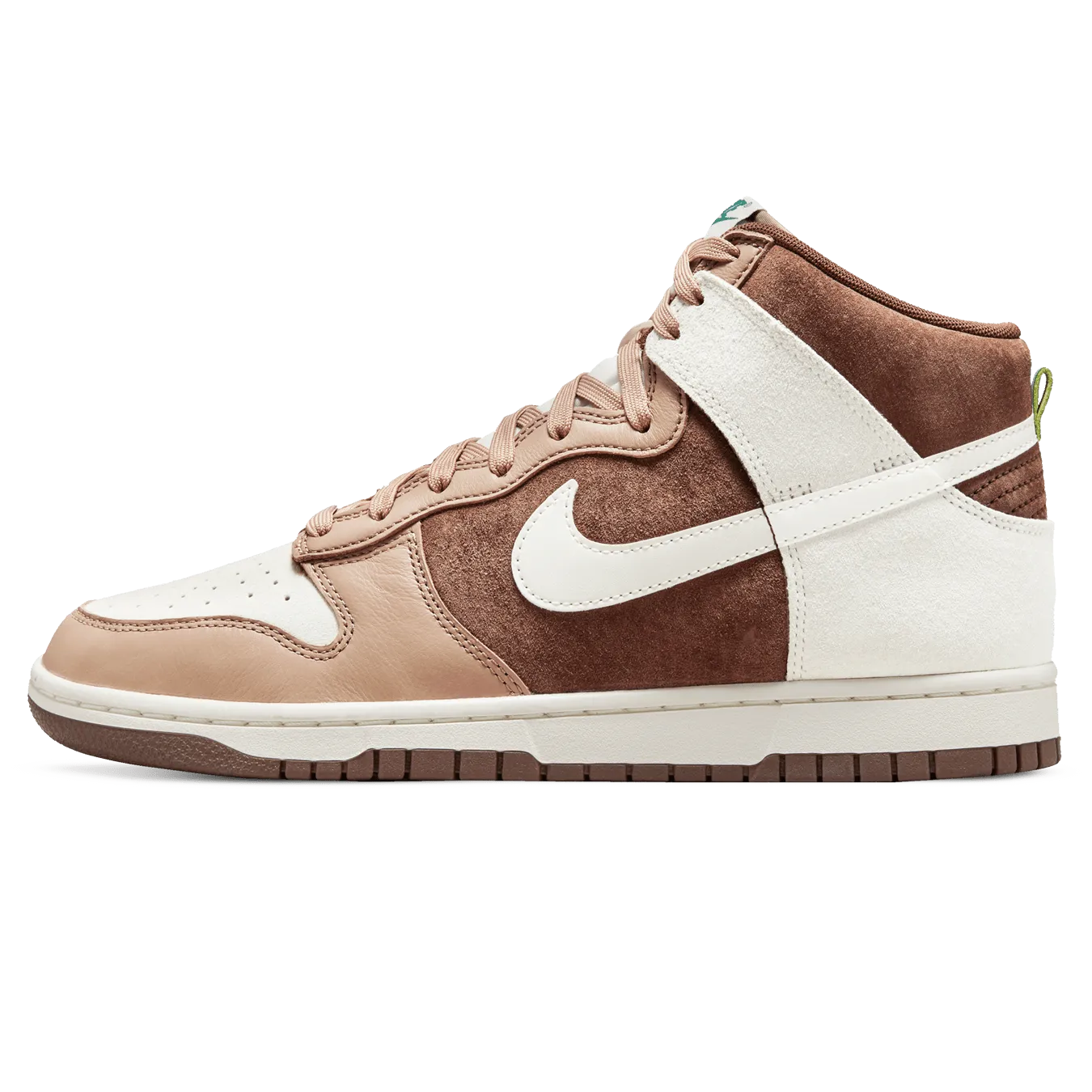 Nike Dunk High ‘Light Chocolate’