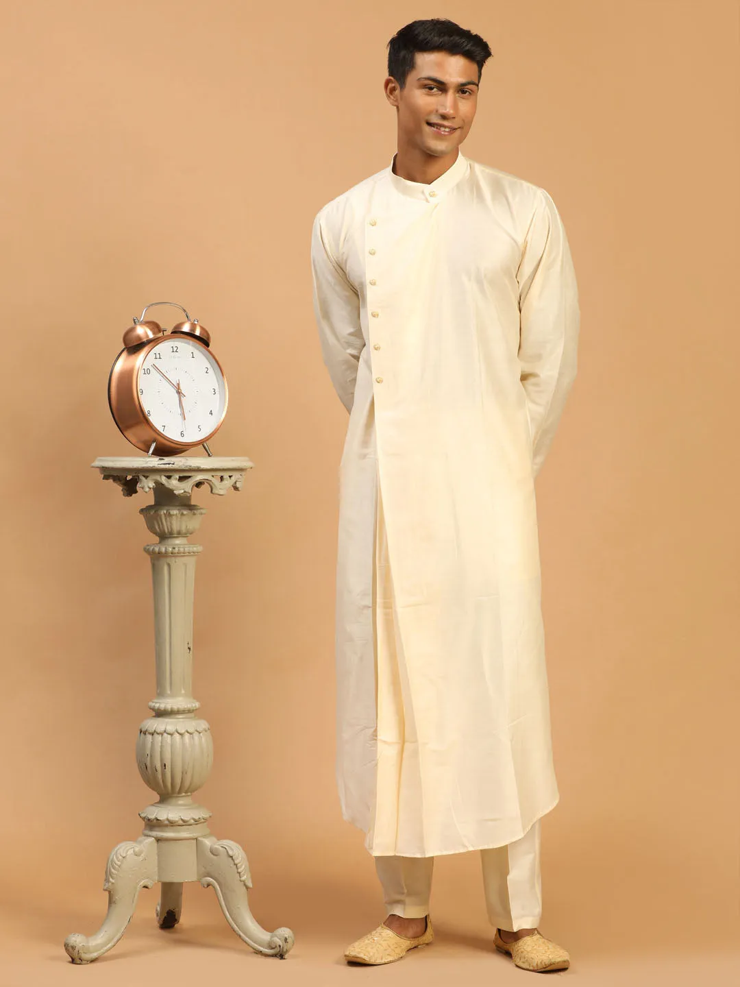 Vastramay Men's Cream Pleated Kurta Set