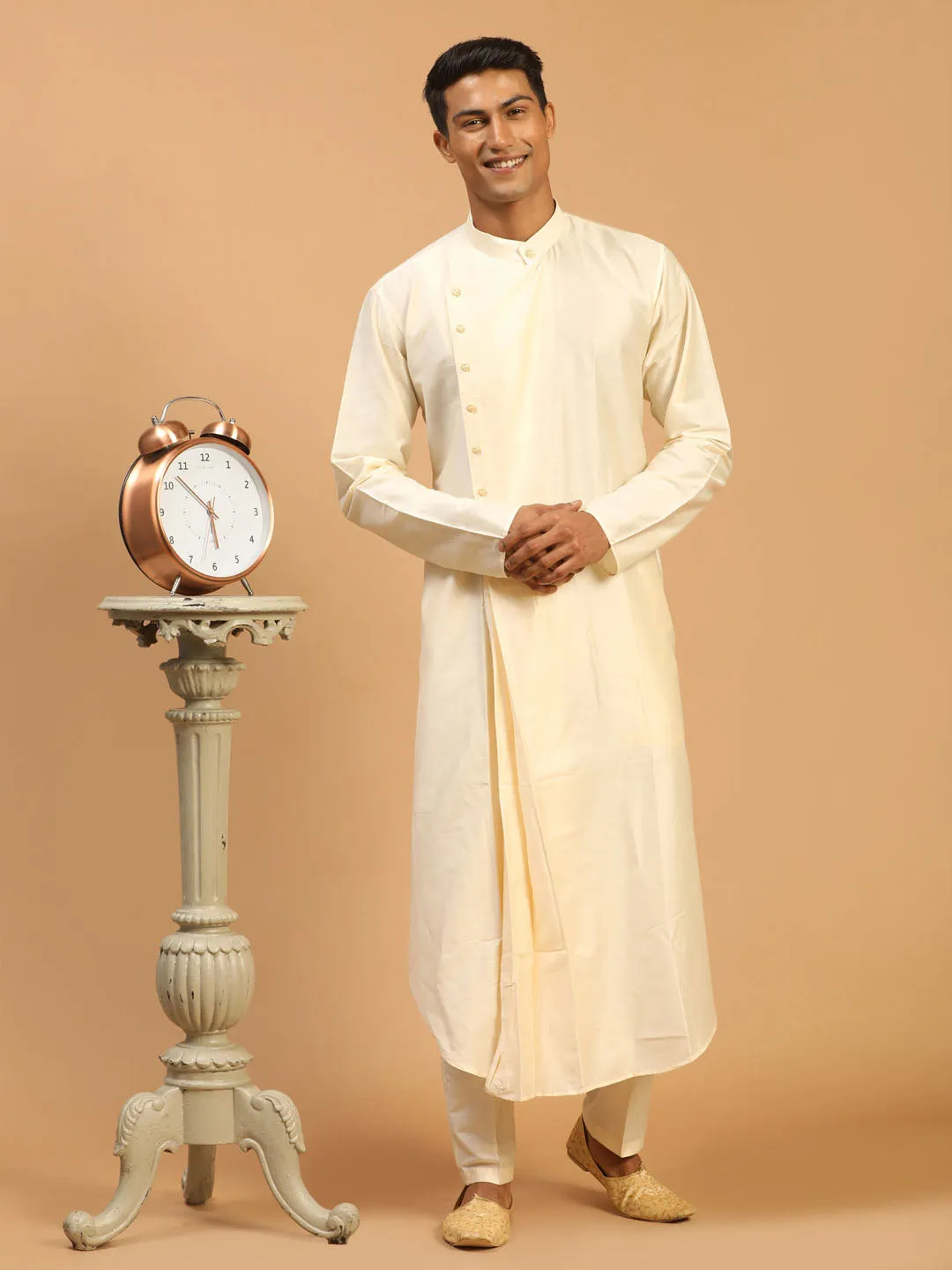 Vastramay Men's Cream Pleated Kurta Set