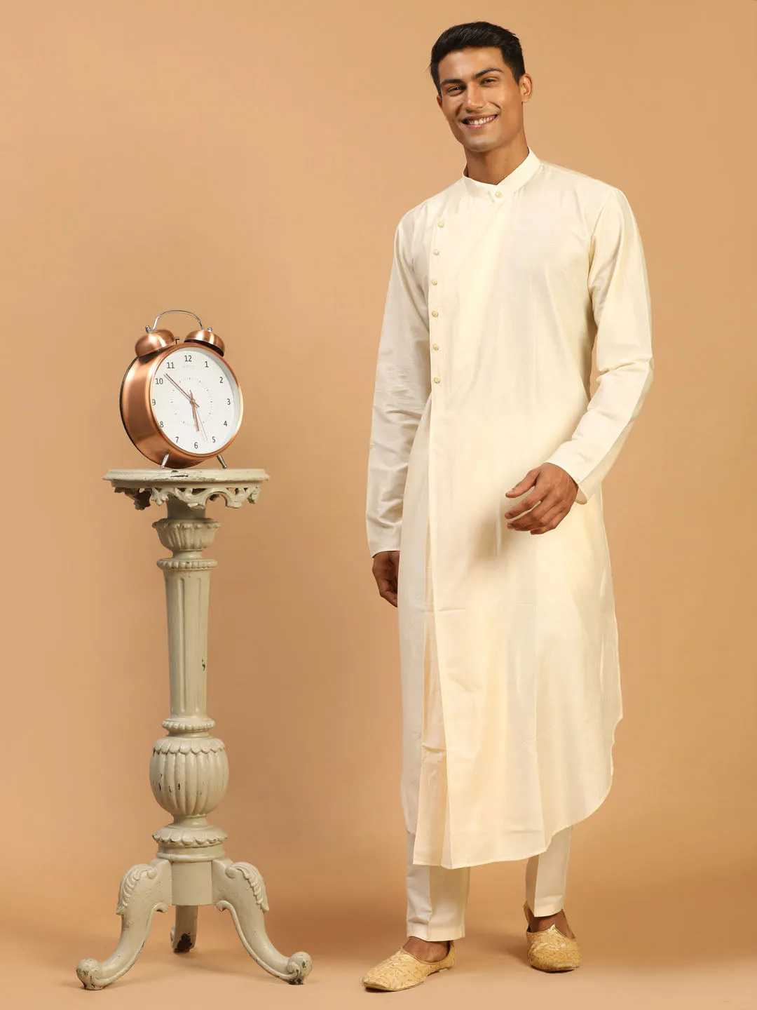 Vastramay Men's Cream Pleated Kurta Set